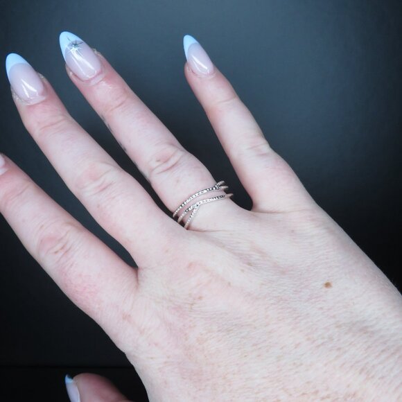 Silver Color 3 Banded Ring - Picture 5 of 9